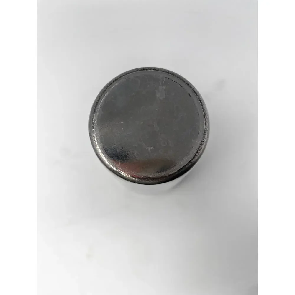 Cobbler Style Shaker w/ Built In Strainer No Brand PreOwned with Nicks & Stains